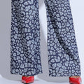 Calça Feminina Estampada Moderna Santa Mina