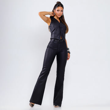 Calça Flare Encerada Preta c/ Cinto Tifany - SM270b