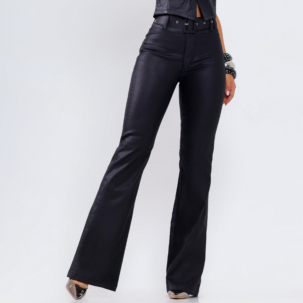 Calça Flare Encerada Preta c/ Cinto Tifany - SM270b